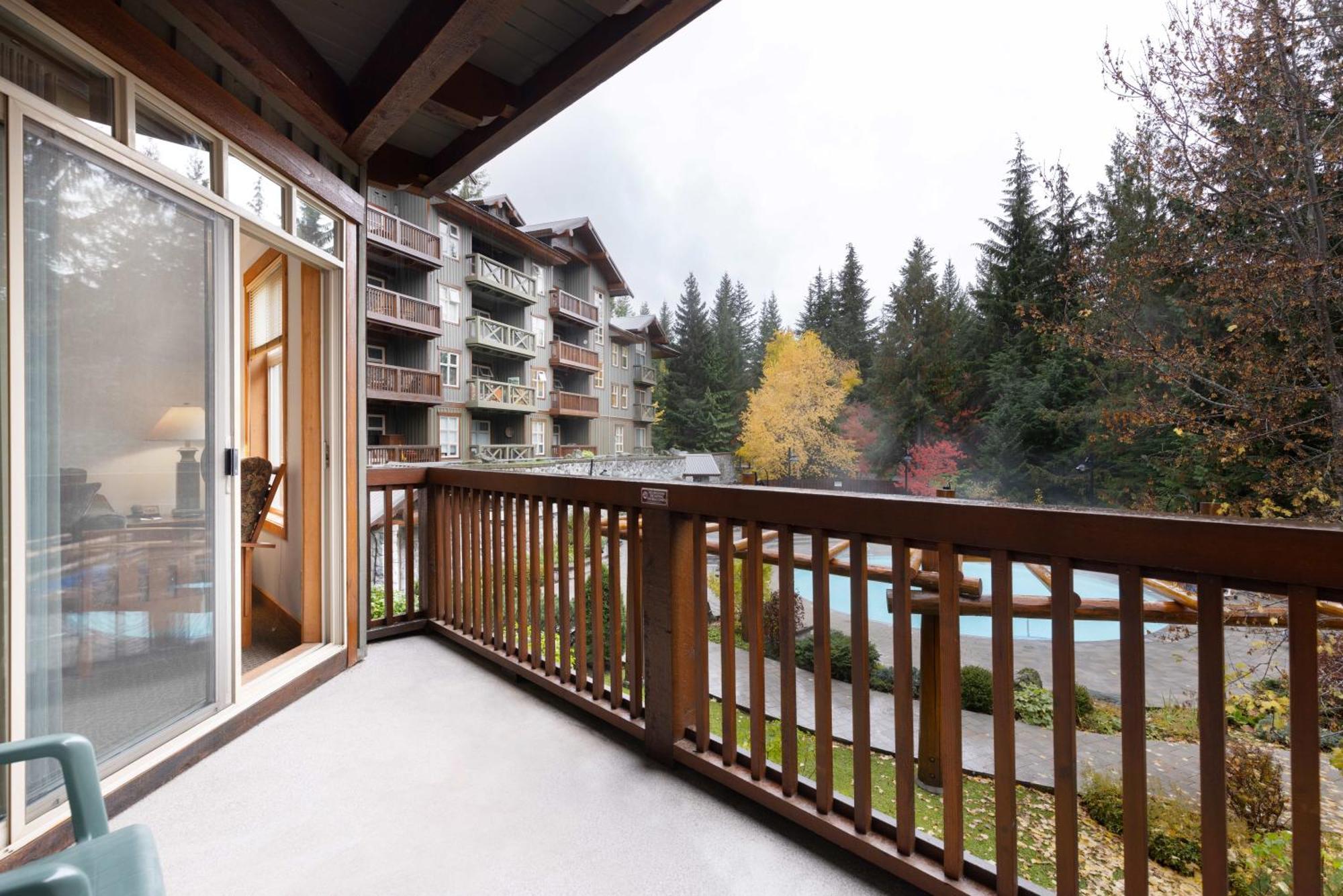 Lost Lake Lodge By Whistler Premier Exterior photo