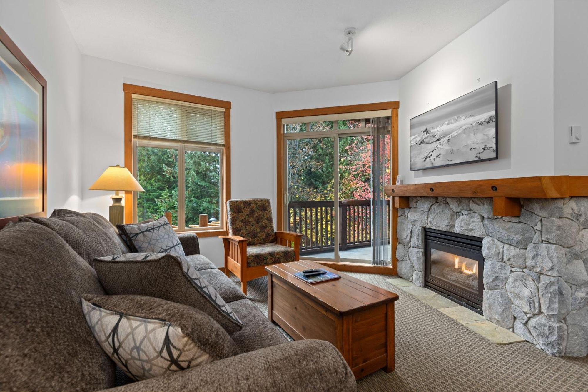 Lost Lake Lodge By Whistler Premier Exterior photo